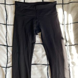 Full length black lululemon leggings